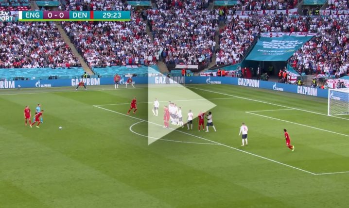 FENOMENALNY GOL Damsgaarda na 1-0 z Anglią! [VIDEO]